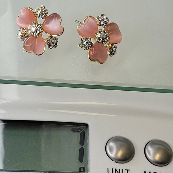 Pink Enamel Flower Small Earrings - Picture 10 of 12